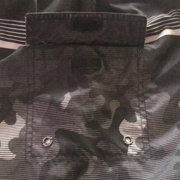 ZeroXposur Swim Trunks Size L - 14/16 - Picture 4 of 6